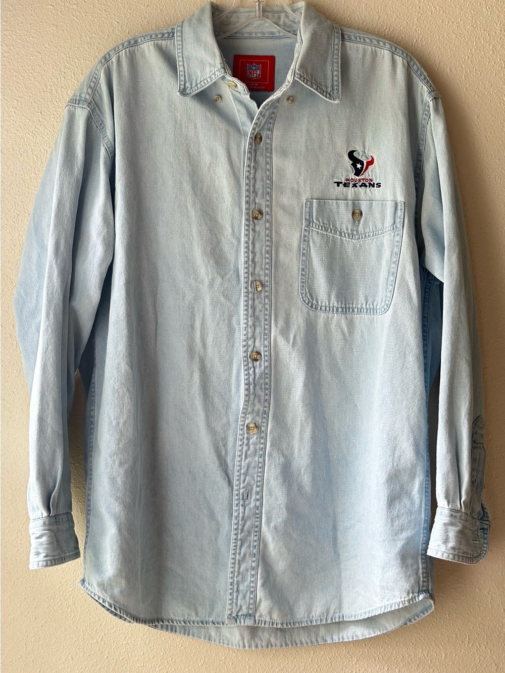 NFL Houston Texans Light Blue Denim Men’s Button-Down Shirt with Chest Pocket